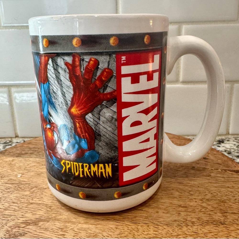 Vintage Marvel Spider-Man & Hulk Ceramic Coffee Mug‎